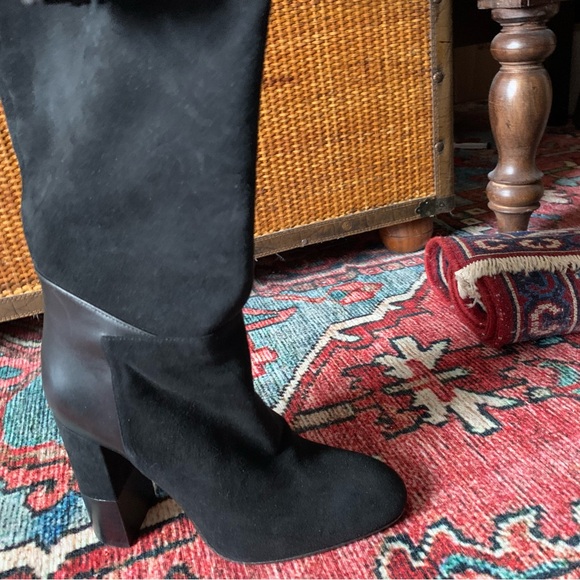 Aquatalia Size 5M Italian made suede stack heel boots - Picture 2 of 10